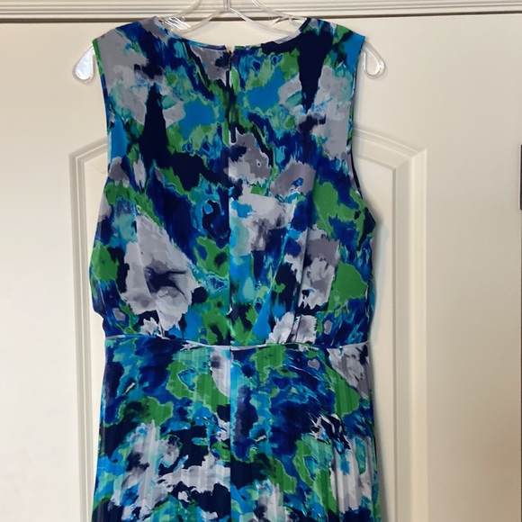 Donna Morgan Full Length Maxi Dress, size 12 - Picture 5 of 7